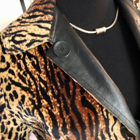 Jacket - Picture 2 of 4